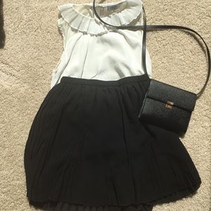 BCBG Generation WM Black Mini Skirt in Small